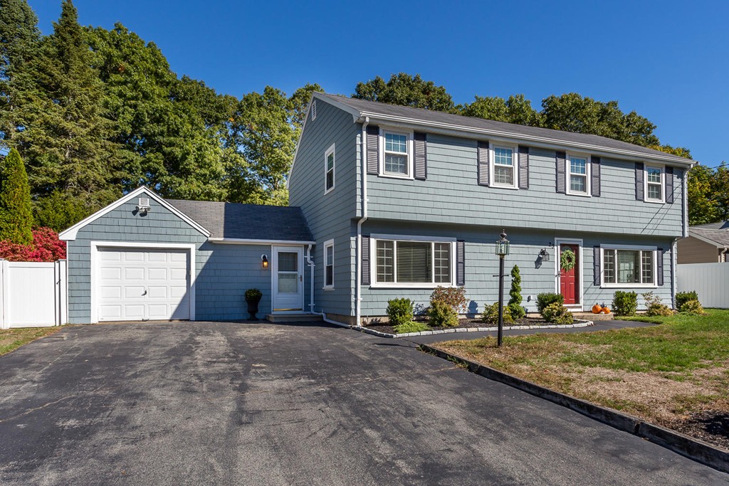 23 Oakdale Road Canton, MA 02021 - Photo 1 of 23 Gallery Image 1