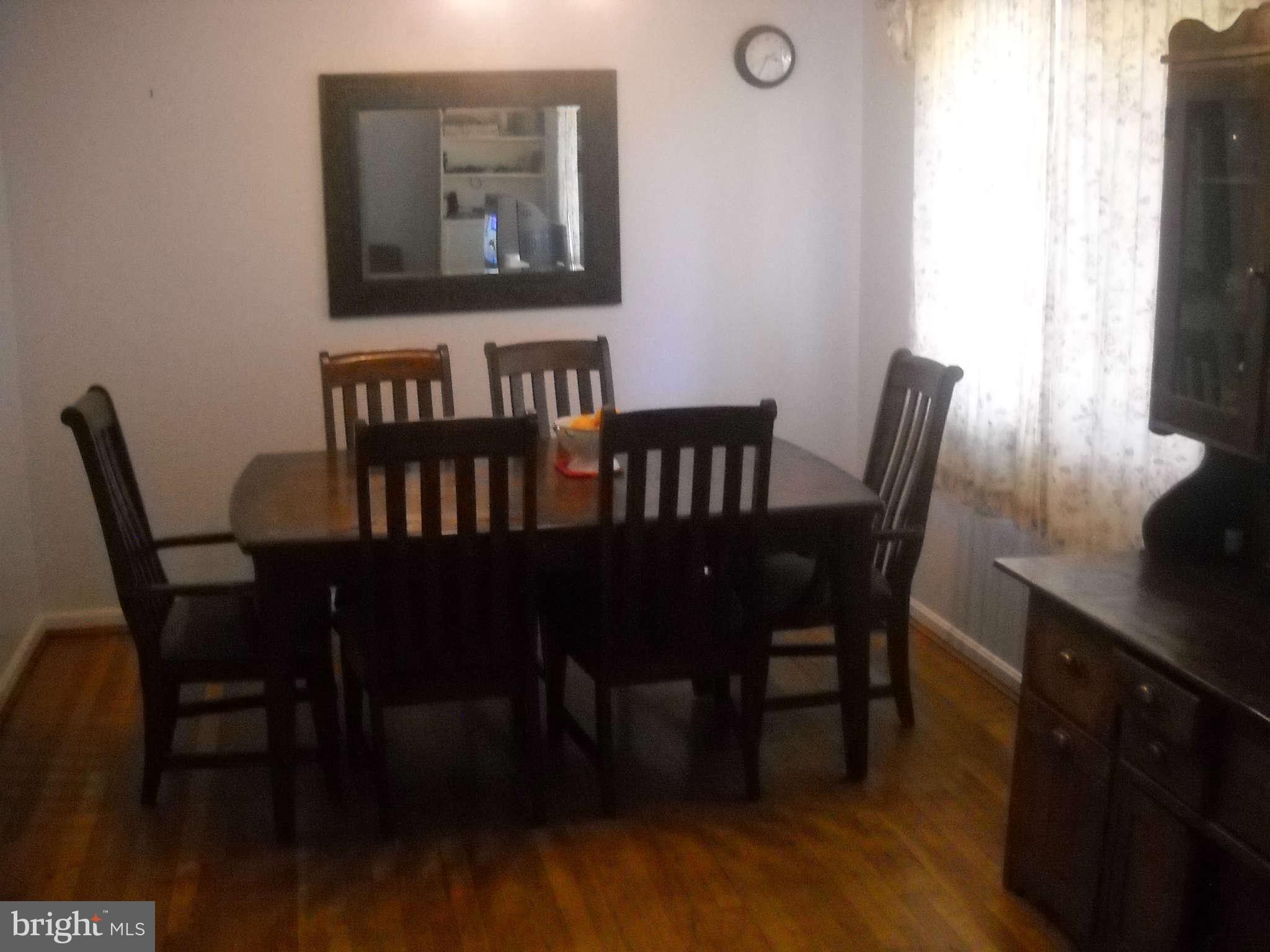 12919 Sturbridge Road Woodbridge, VA 22192 - Photo 6 of 26 Dining Room