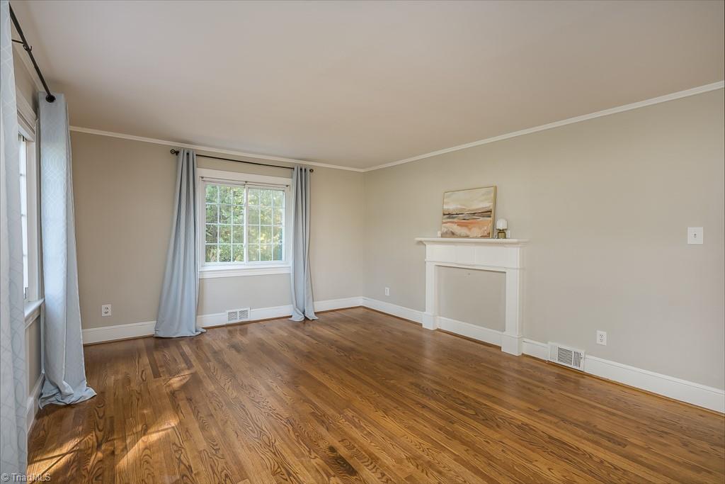 1910 Darwick Road Winston-Salem, NC 27127 - Photo 4 of 38 1910 Darwick Rd Winston Salem NC