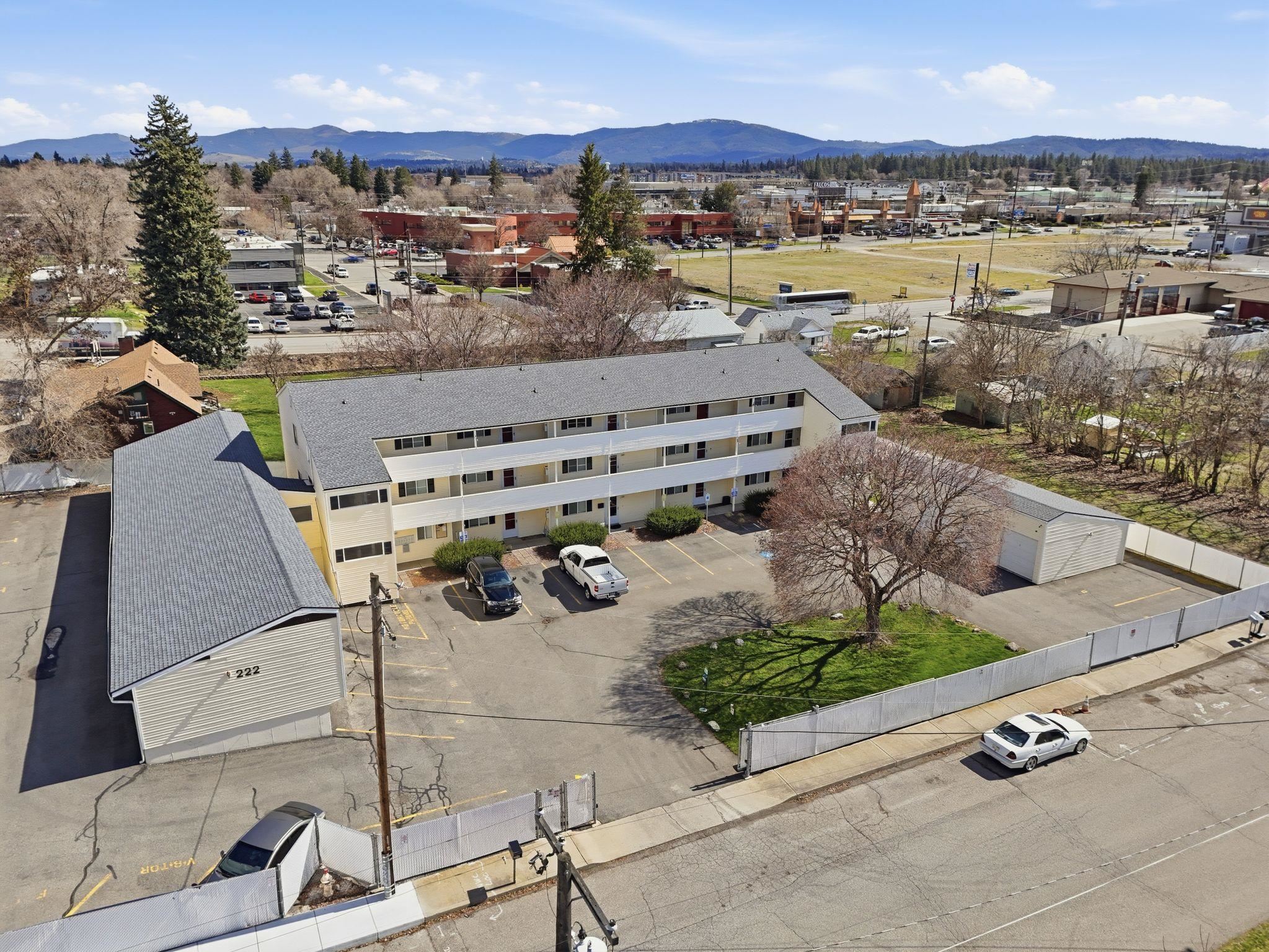 222 North Hutchinson Road, Unit 302 Spokane Valley, WA 99212 - Photo 18 of 20