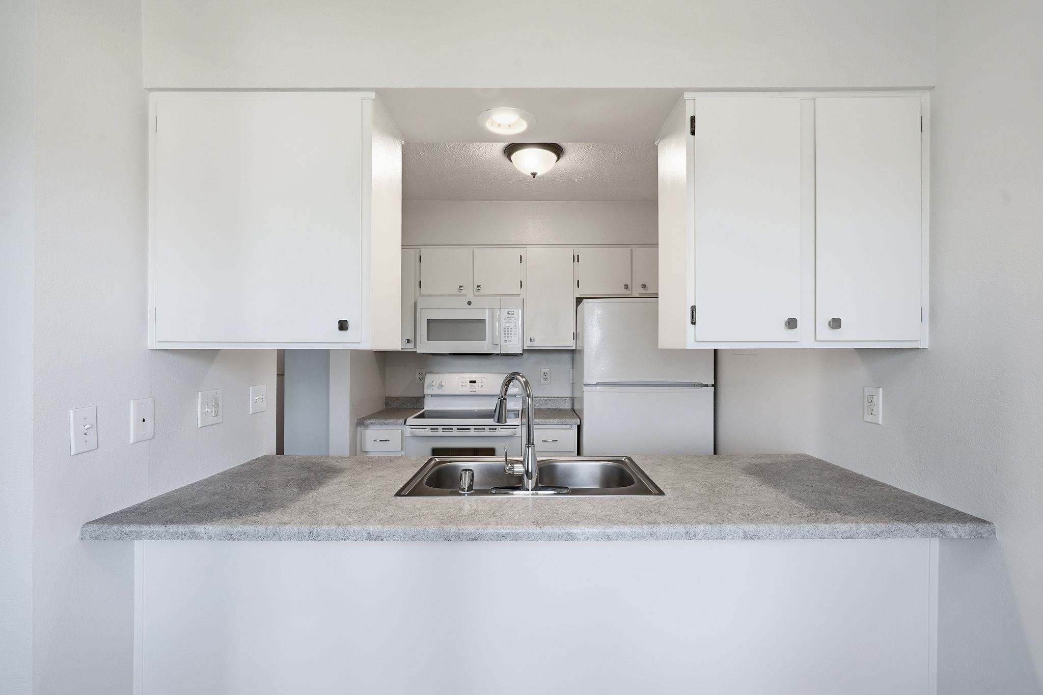 222 North Hutchinson Road, Unit 302 Spokane Valley, WA 99212 - Photo 8 of 20