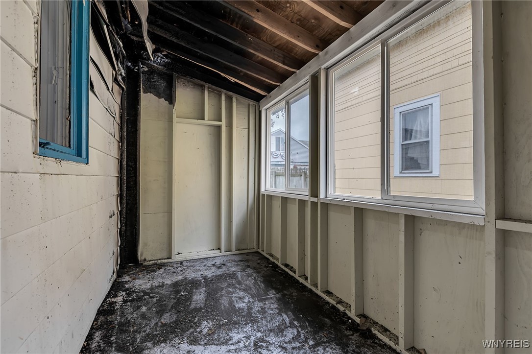 268 Reiman Street Buffalo, NY 14212 - Photo 9 of 24