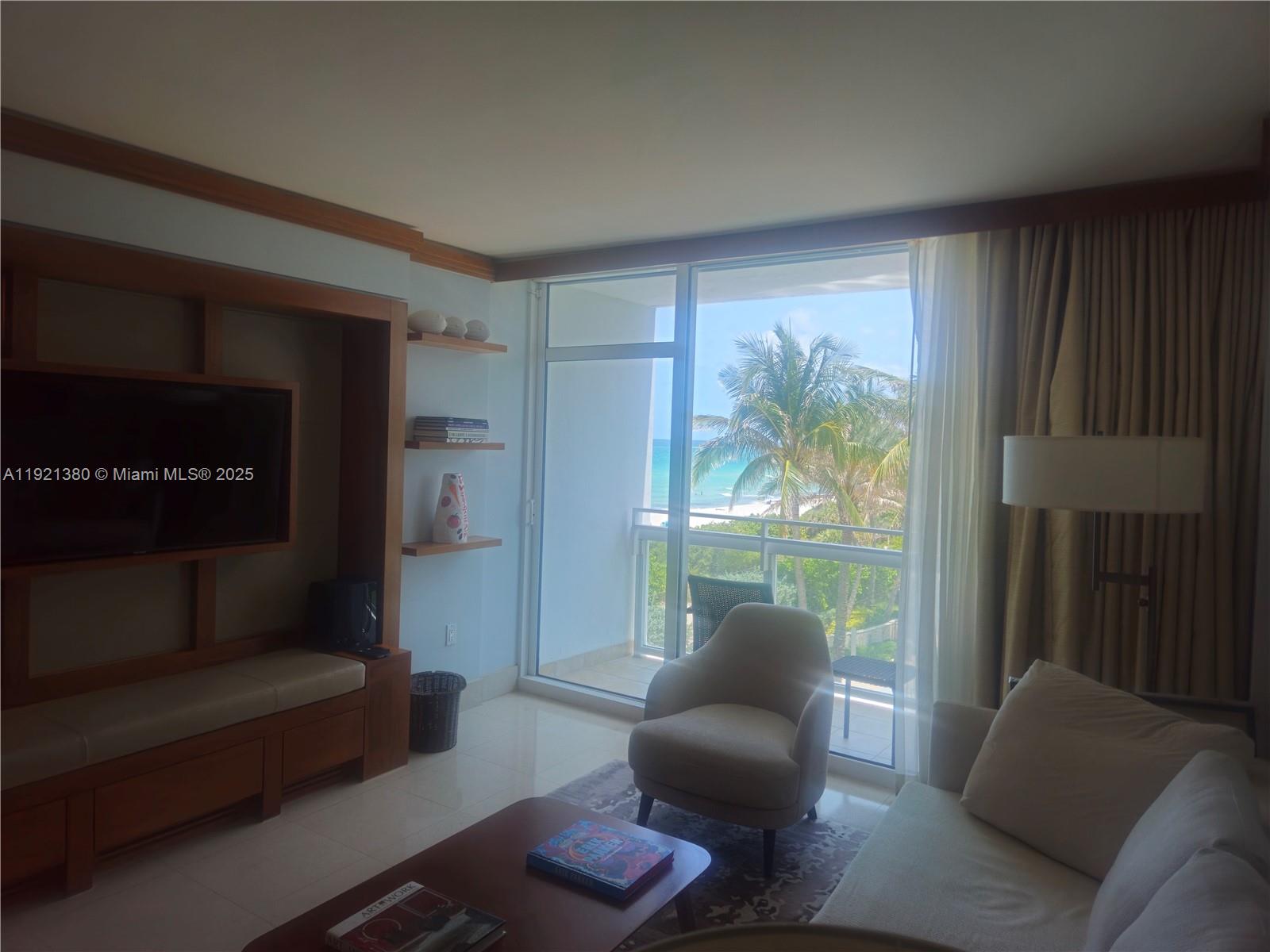 6801 Collins Avenue, Unit 320 Miami Beach, FL 33141 - Photo 12 of 20