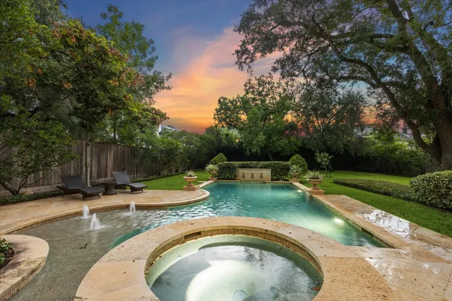 a view of a house with a big yard