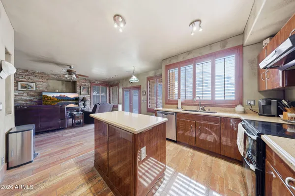 $667,500 | 3713 East Isabella Avenue, Mesa, AZ 85206