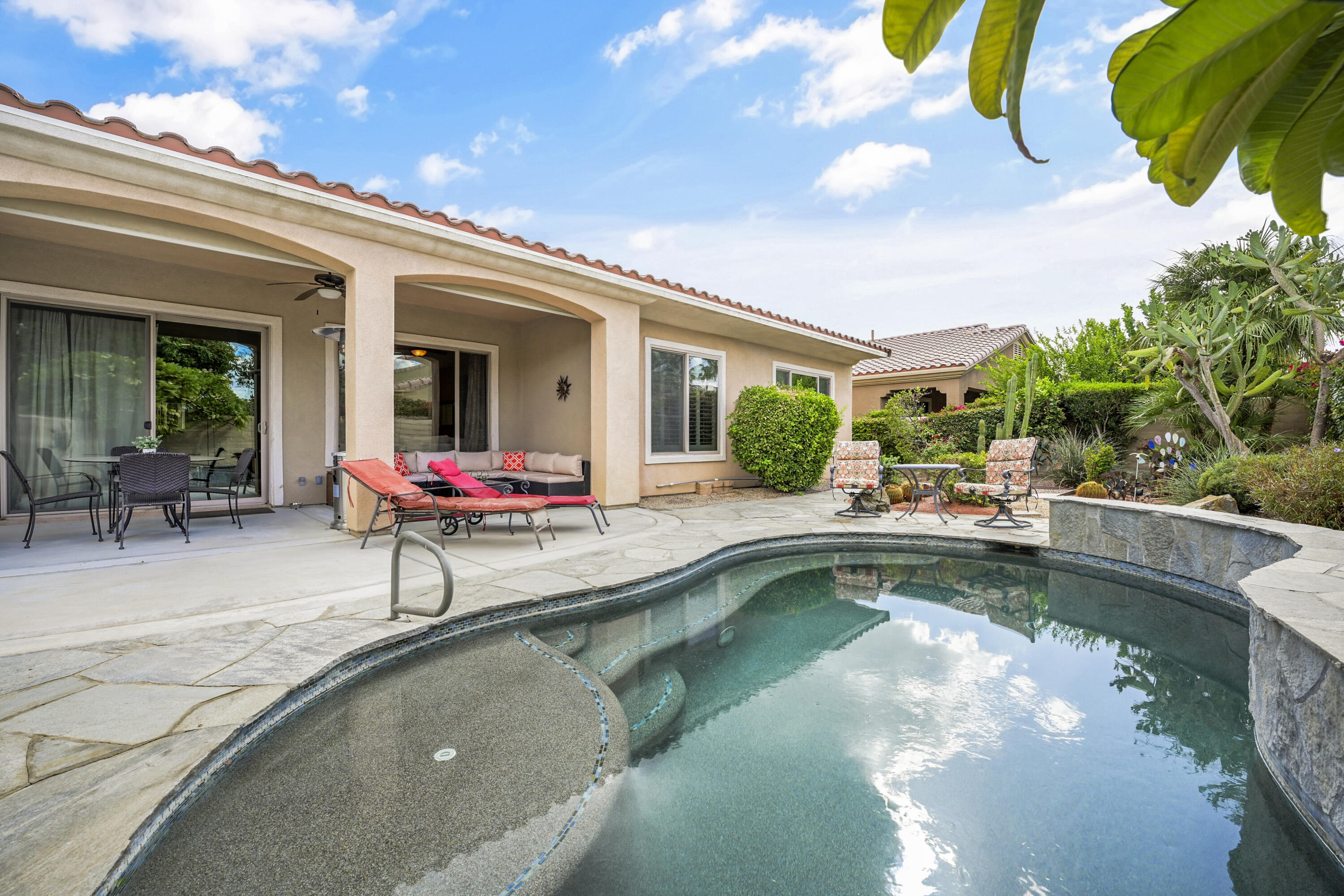 40267 Calle Ebano Indio, CA 92203 - Photo 27 of 48 a view of a swimming pool with sitting area