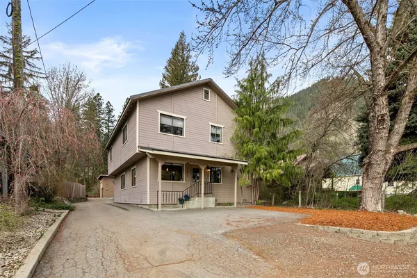 $845,000 | 127 Mill Street, Leavenworth, WA 98826