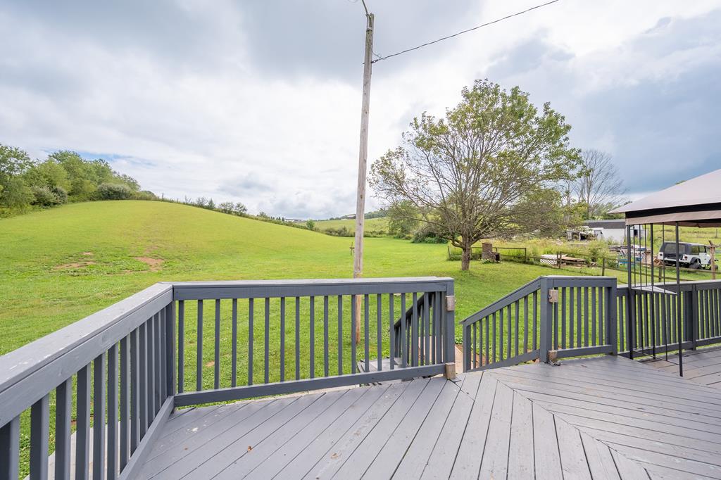 1448 Fort Chiswell Road Max Meadows, VA 24360 - Photo 30 of 51 Gallery Image 30