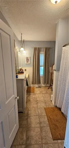 $199,000 | 700 Broad Street, Waverly, MO 64096