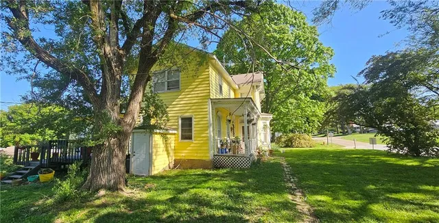 $199,000 | 700 Broad Street, Waverly, MO 64096