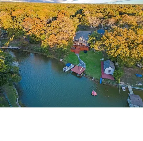 $385,000 | 166 Indian Gap Road, Mabank, TX 75156