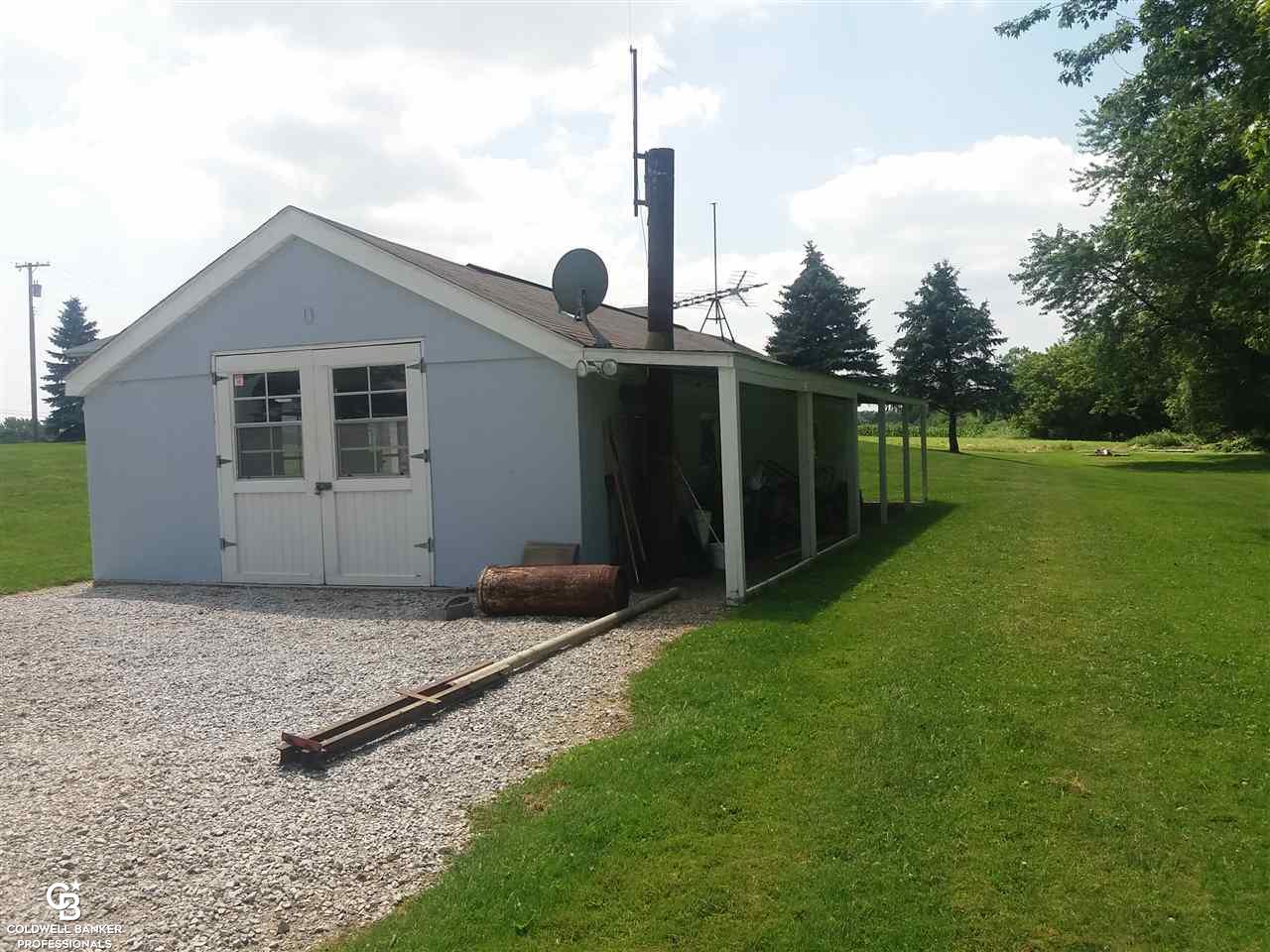 9386 Lambs Road Goodells, MI 48027 - Photo 14 of 61