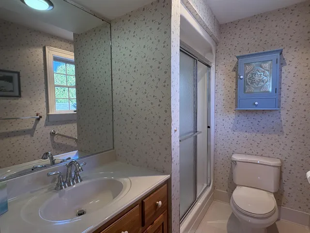 $1,250,000 | 129 E Shore North, Grand Isle, VT 05458