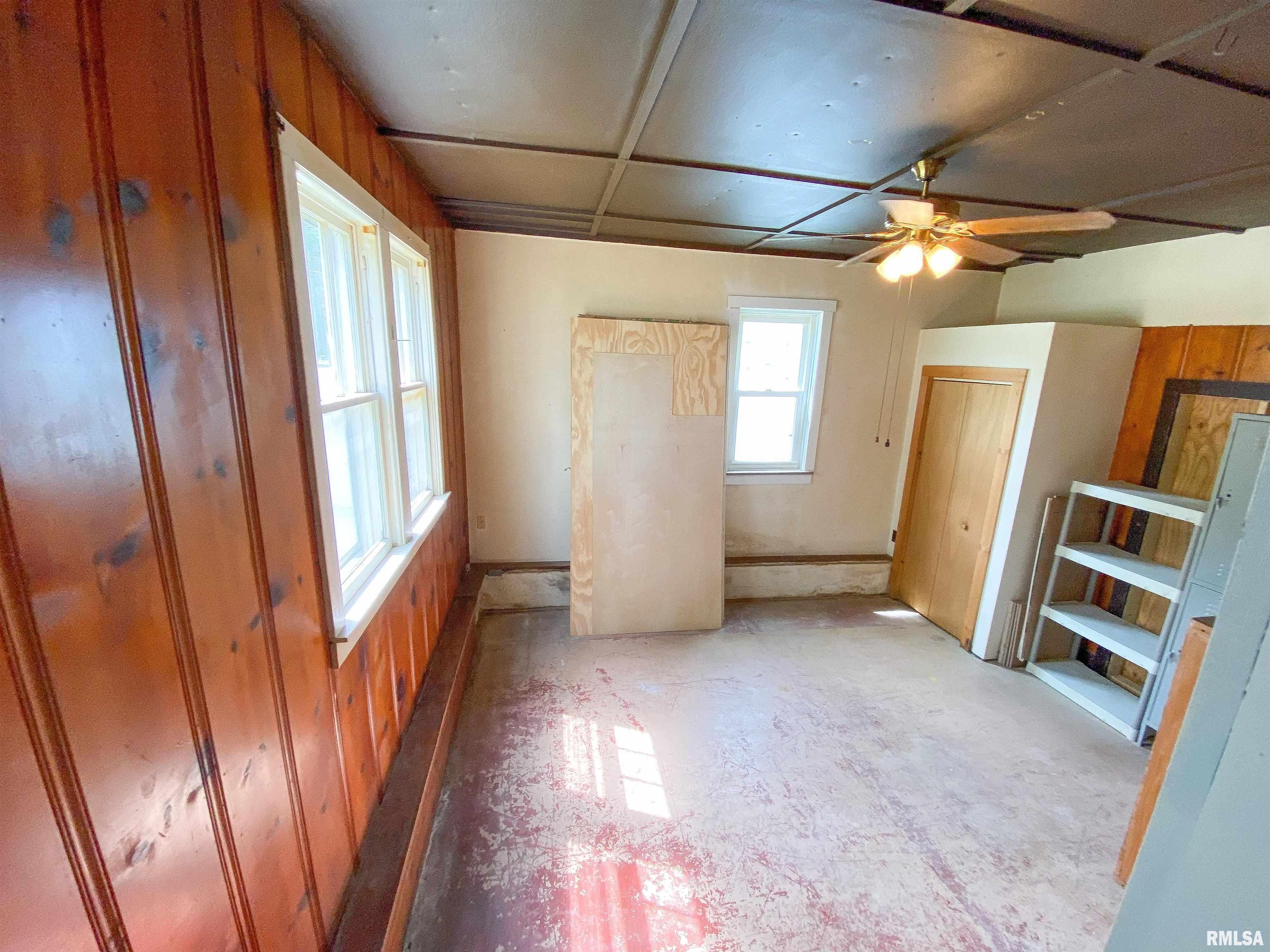 330 South State Street Flora, IL 62839 - Photo 42 of 66 Gallery Image 42