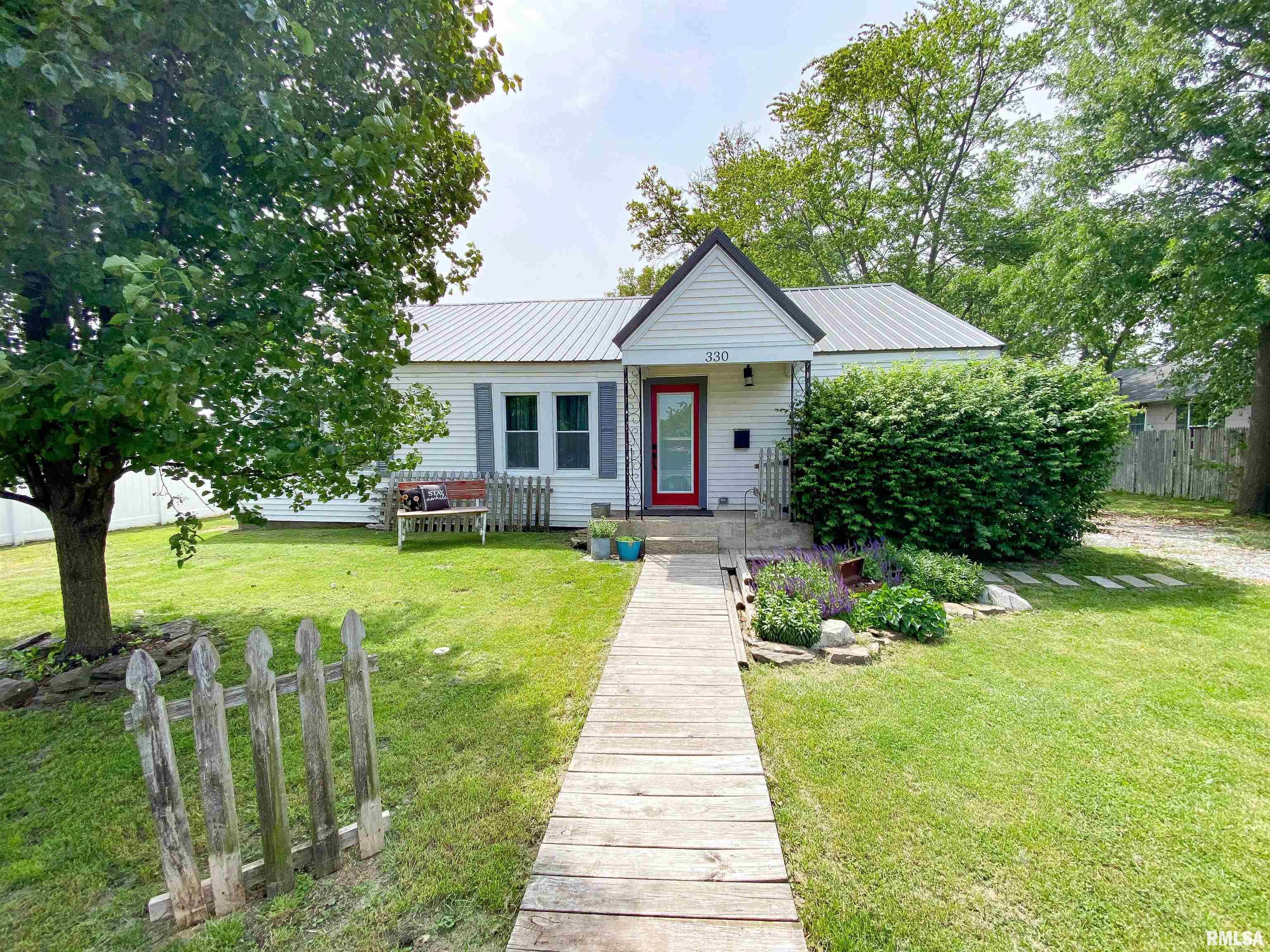 330 South State Street Flora, IL 62839 - Photo 66 of 66 Gallery Image 66