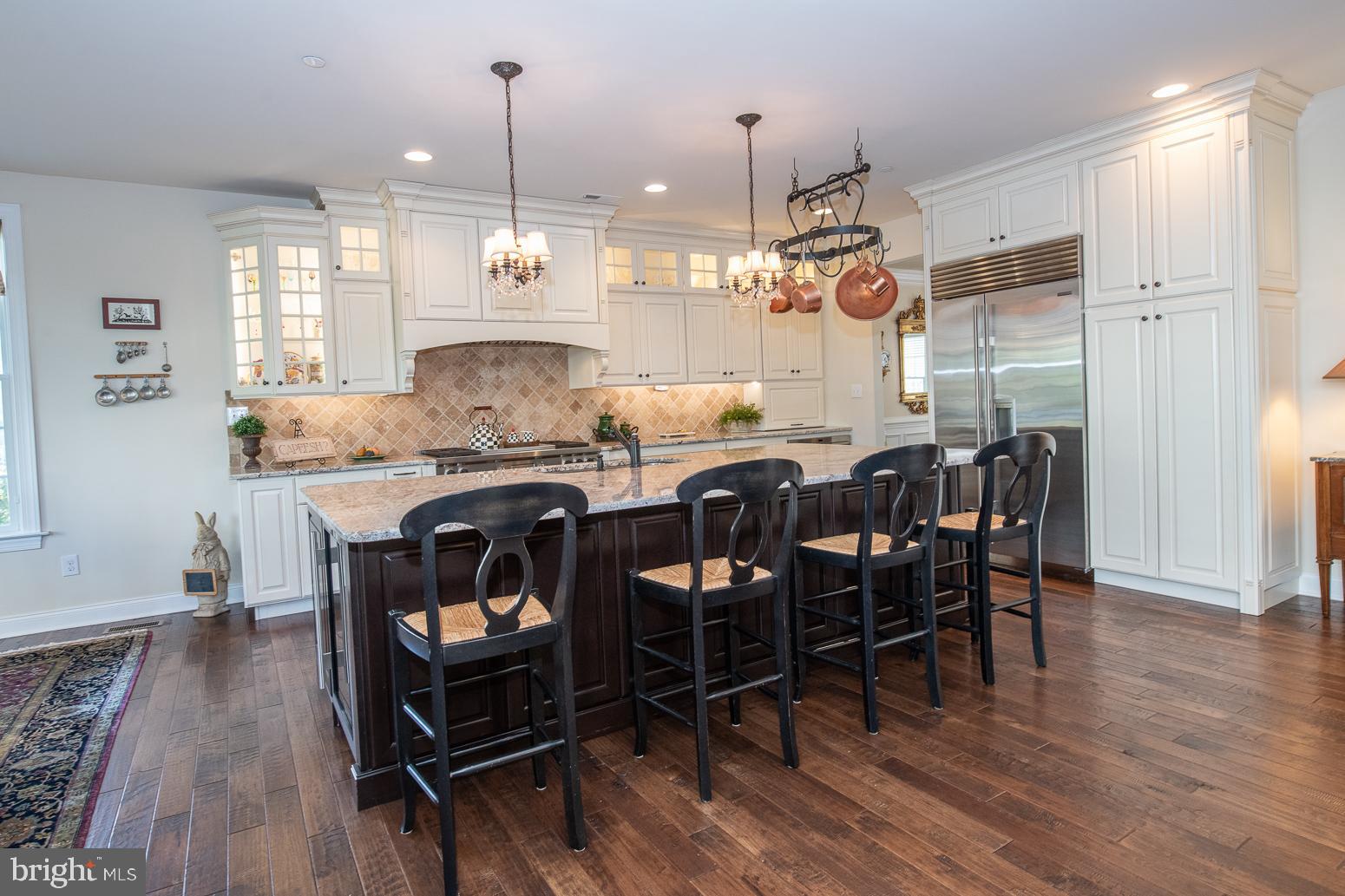 3805 Liseter Road Newtown Square, PA 19073 - Photo 14 of 48 Gourmet Kitchen with 10Ft Center Island