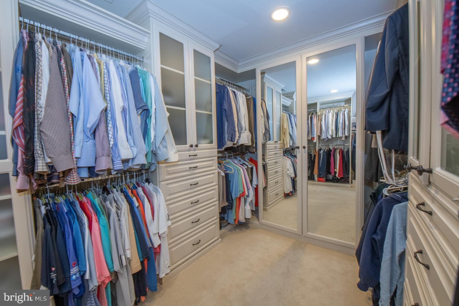 3805 Liseter Road Newtown Square, PA 19073 - Photo 26 of 48 Large Walk-In Closet with Custom Storage