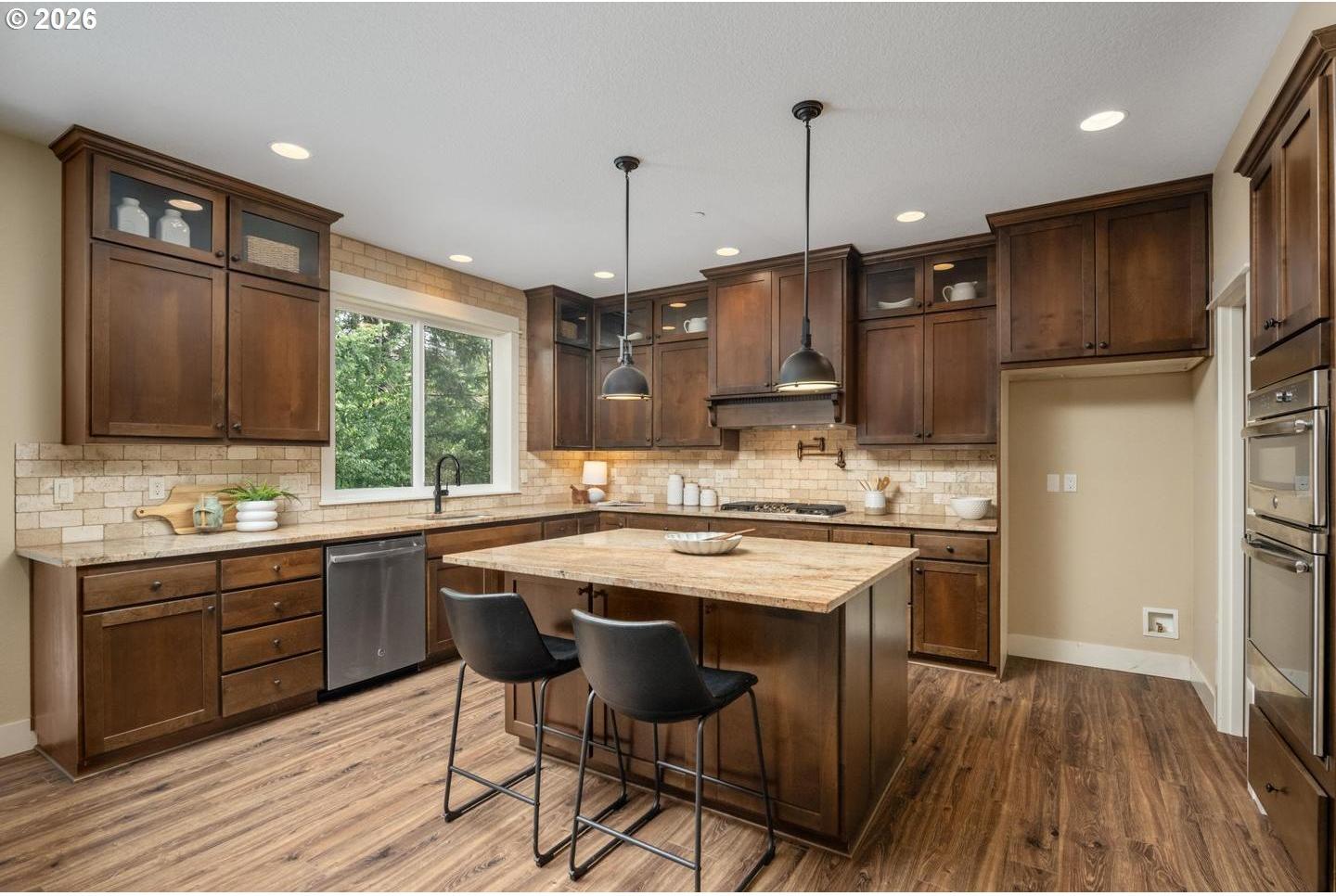 21862 South Ferguson Road Beavercreek, OR 97004 - Photo 12 of 48 Kitchen