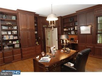 2048 Buttonwood Road Berwyn, PA 19312 - Photo 10 of 12