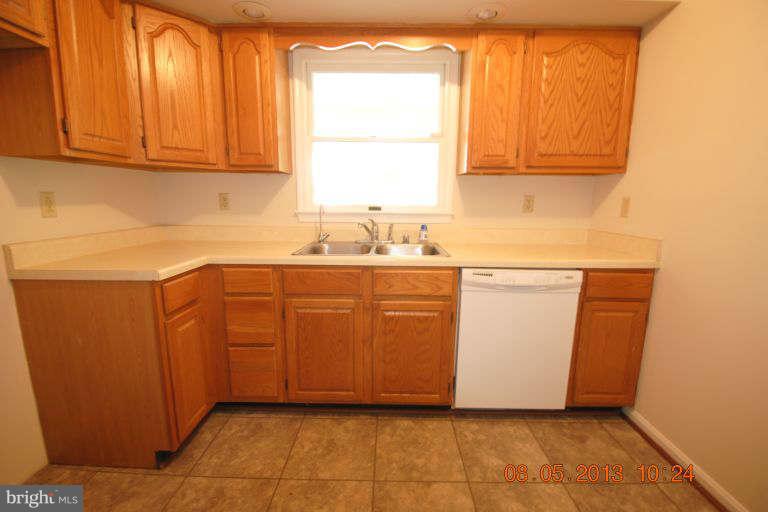 324 White Hall Road Winchester, VA 22603 - Photo 9 of 30 Kitchen