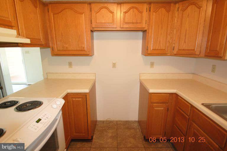 324 White Hall Road Winchester, VA 22603 - Photo 10 of 30 Kitchen
