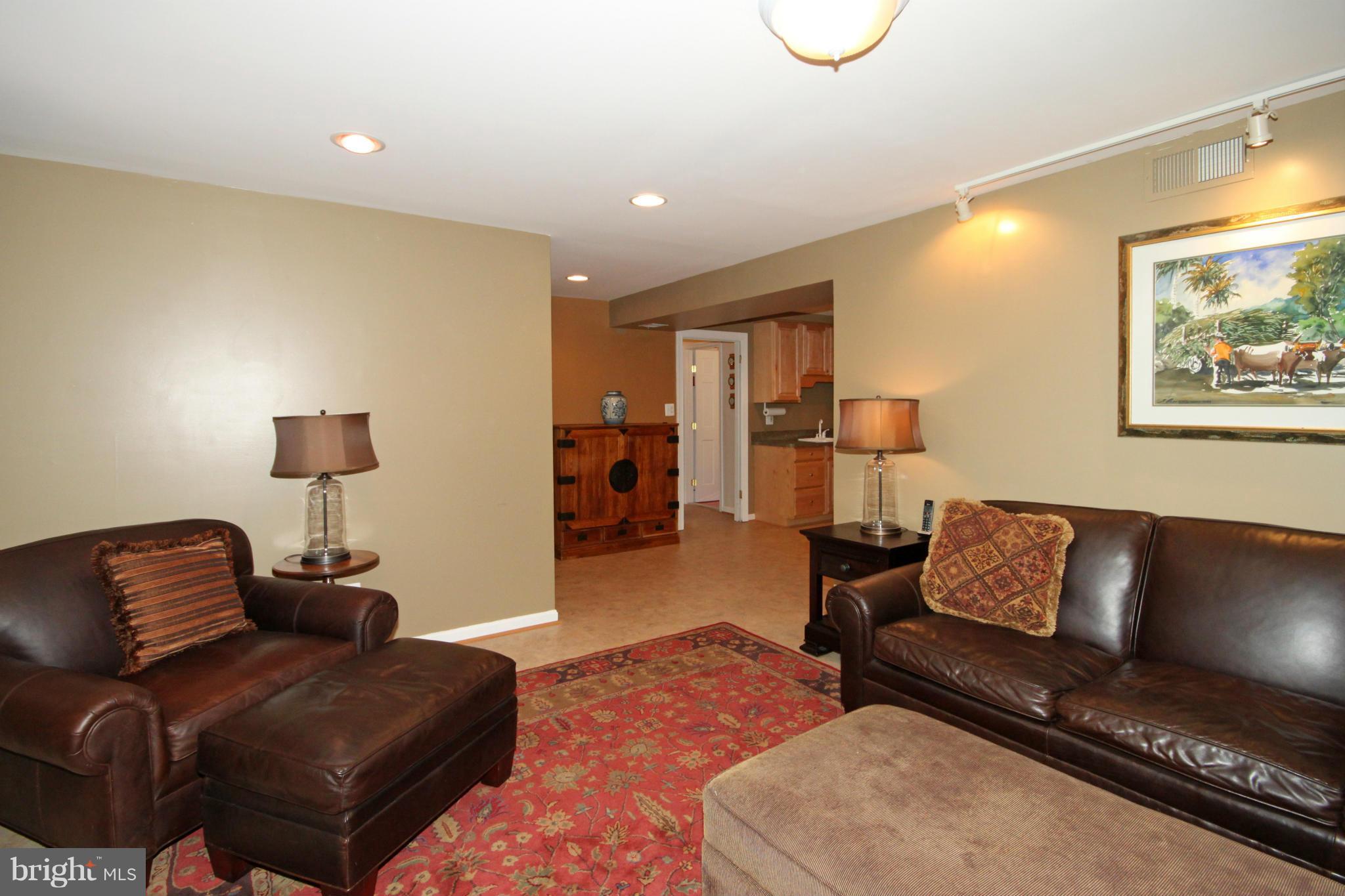 8853 Stark Road Annandale, VA 22003 - Photo 24 of 29 Family Room
