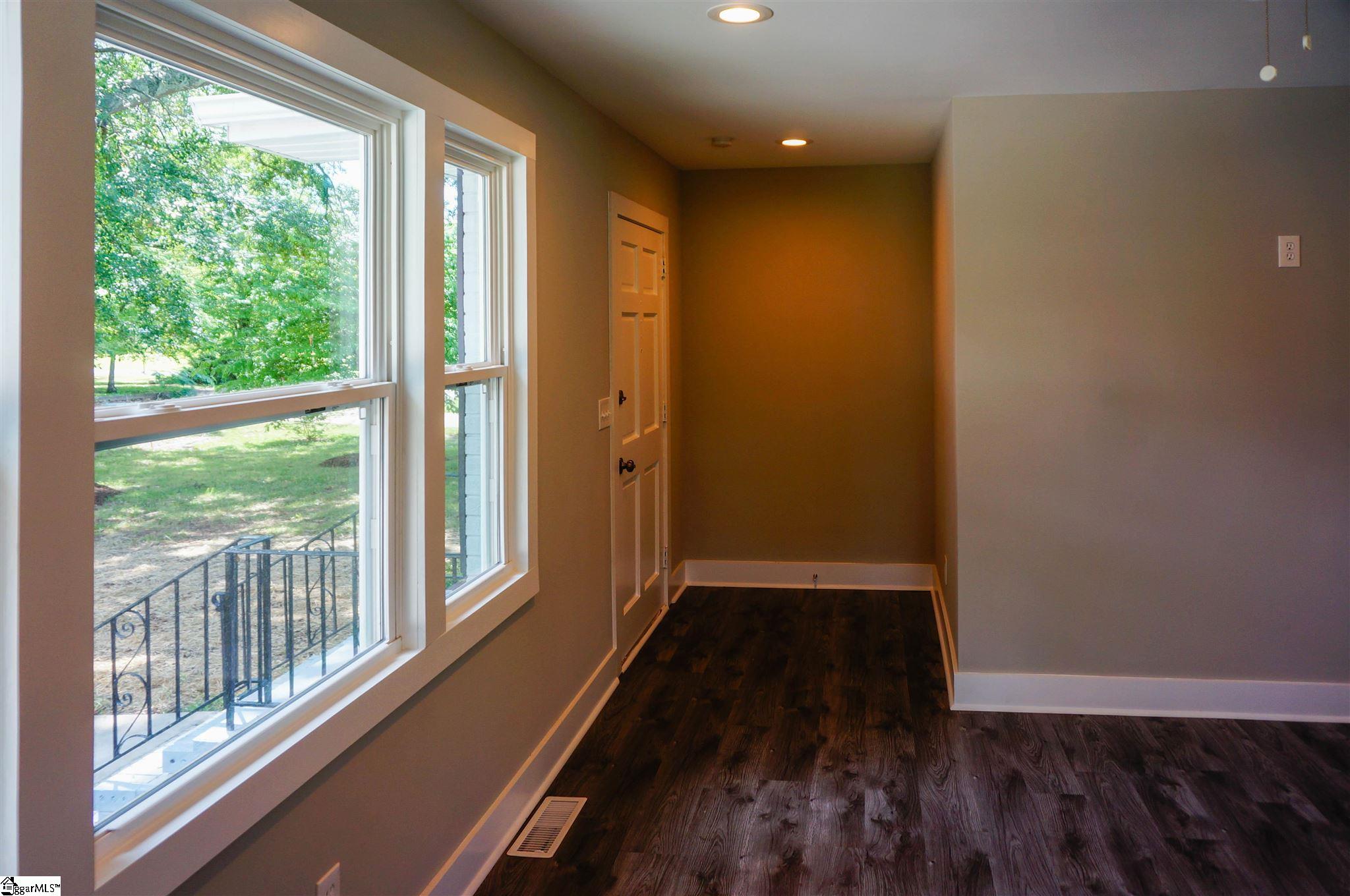 1703 Belhaven Road Anderson, SC 29621 - Photo 8 of 29