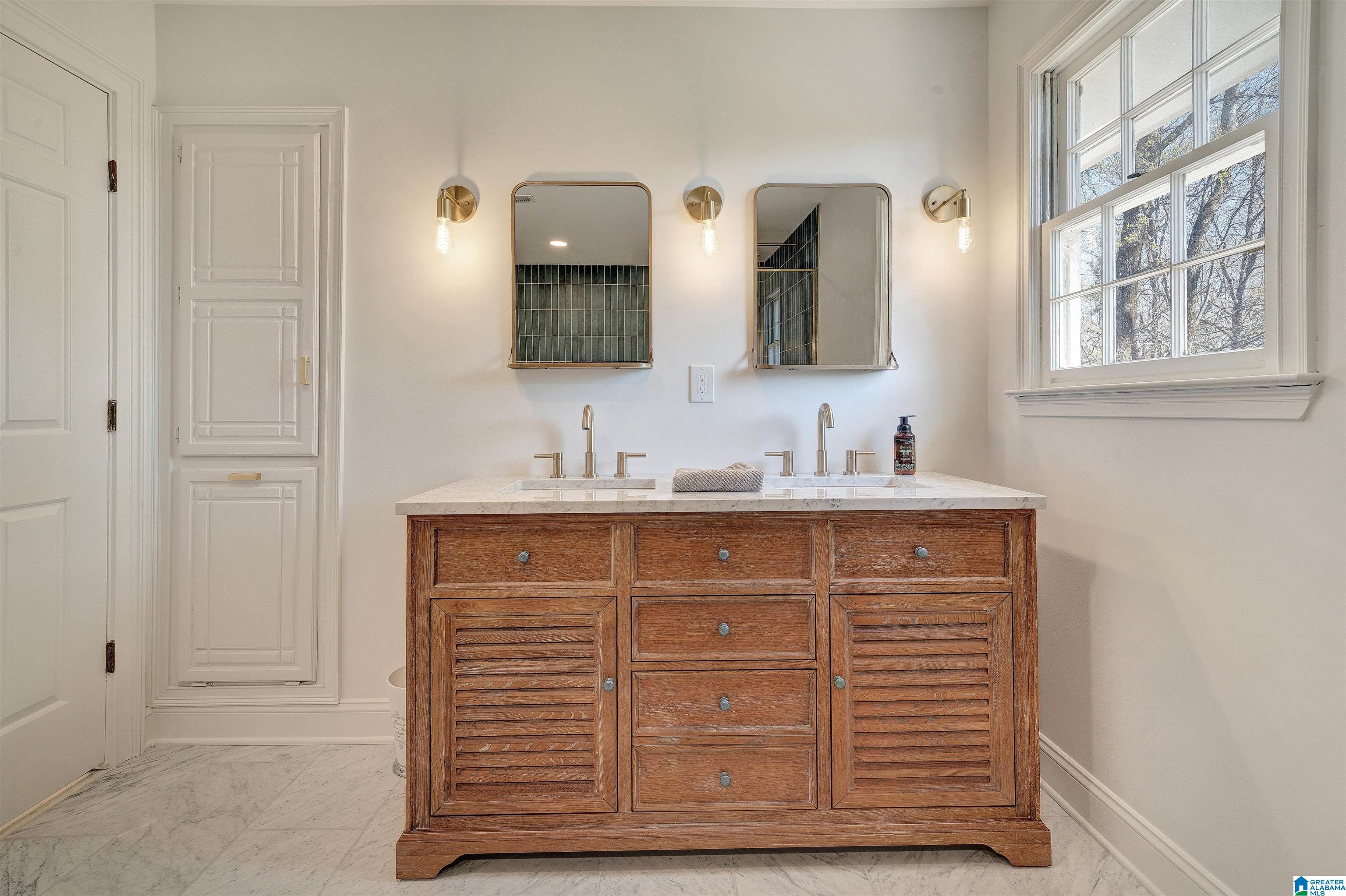 4988 Spring Rock Road Birmingham, AL 35223 - Photo 39 of 64