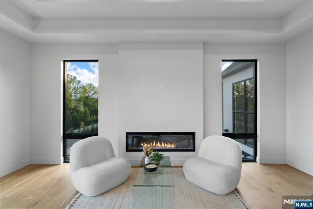 $4,300,000 | 577 Floyd Street, Englewood Cliffs, NJ 07632