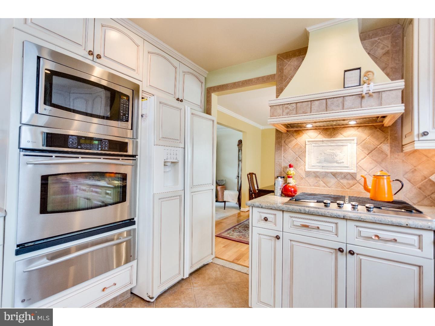 2 Pewter Lane Evesham, NJ 08053 - Photo 11 of 23