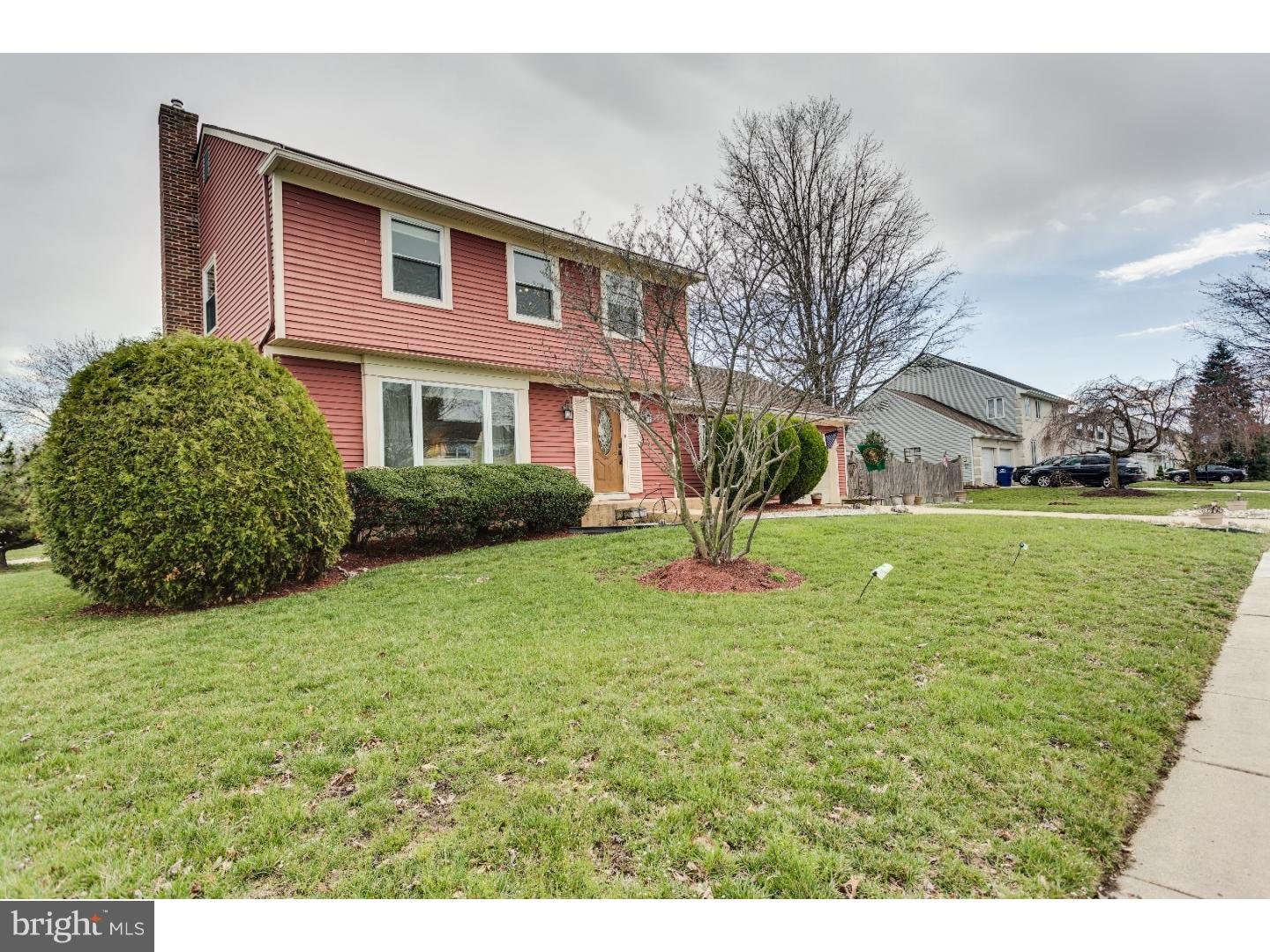 2 Pewter Lane Evesham, NJ 08053 - Photo 3 of 23