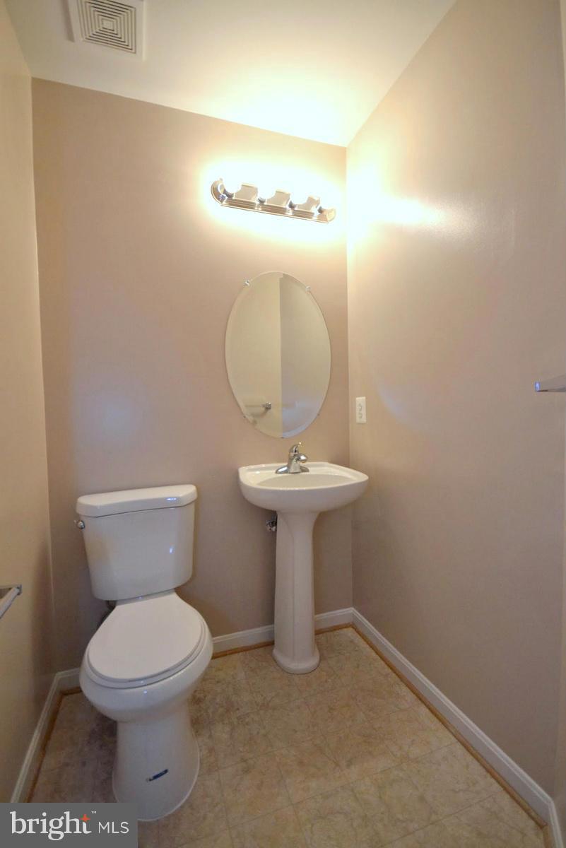 3326 Yellow Flower Road Laurel, MD 20724 - Photo 13 of 17 Bath