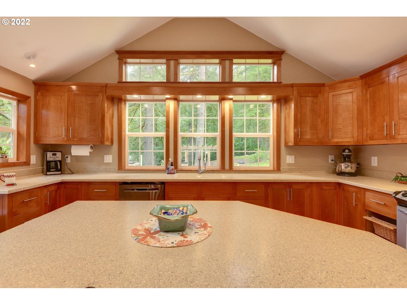 23767 Southeast McCabe Road Sandy, OR 97055 - Photo 9 of 32 a kitchen with a window a sink and a cabinets