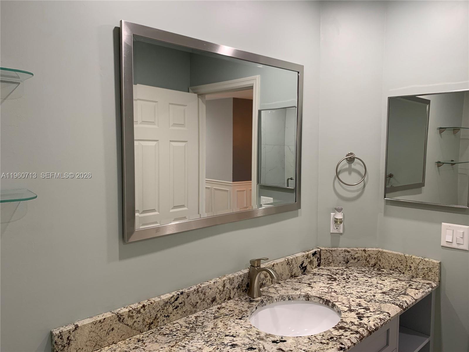 6102 Southeast Landing Way, Unit 14 Stuart, FL 34997 - Photo 20 of 45 Guest Bath