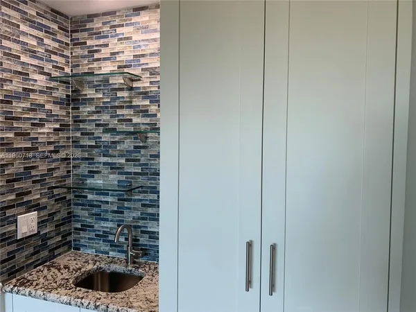 $419,000 | 6102 Southeast Landing Way, Unit 14, Stuart, FL 34997