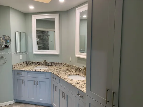 $419,000 | 6102 Southeast Landing Way, Unit 14, Stuart, FL 34997