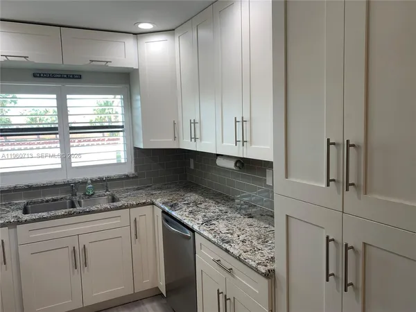 $419,000 | 6102 Southeast Landing Way, Unit 14, Stuart, FL 34997