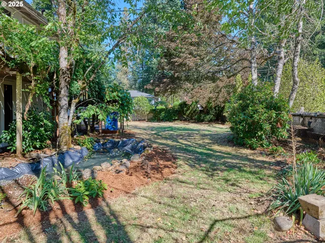 $539,000 | 940 Southwest Main Avenue, Mill City, OR 97360