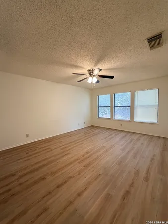 $1,995 | 9202 Roquefort, San Antonio, TX 78250