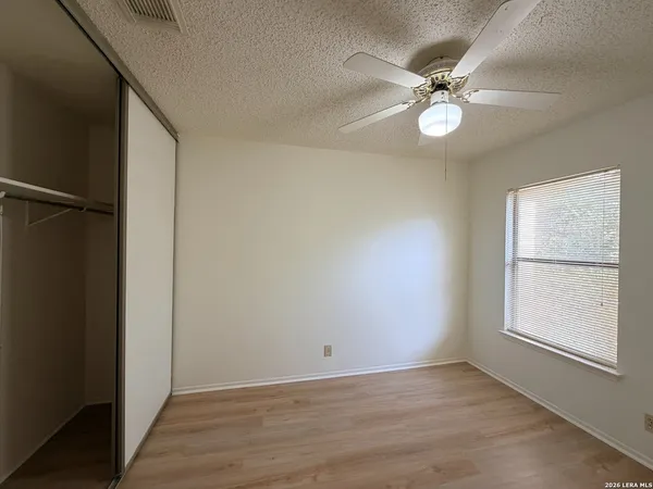 $1,995 | 9202 Roquefort, San Antonio, TX 78250
