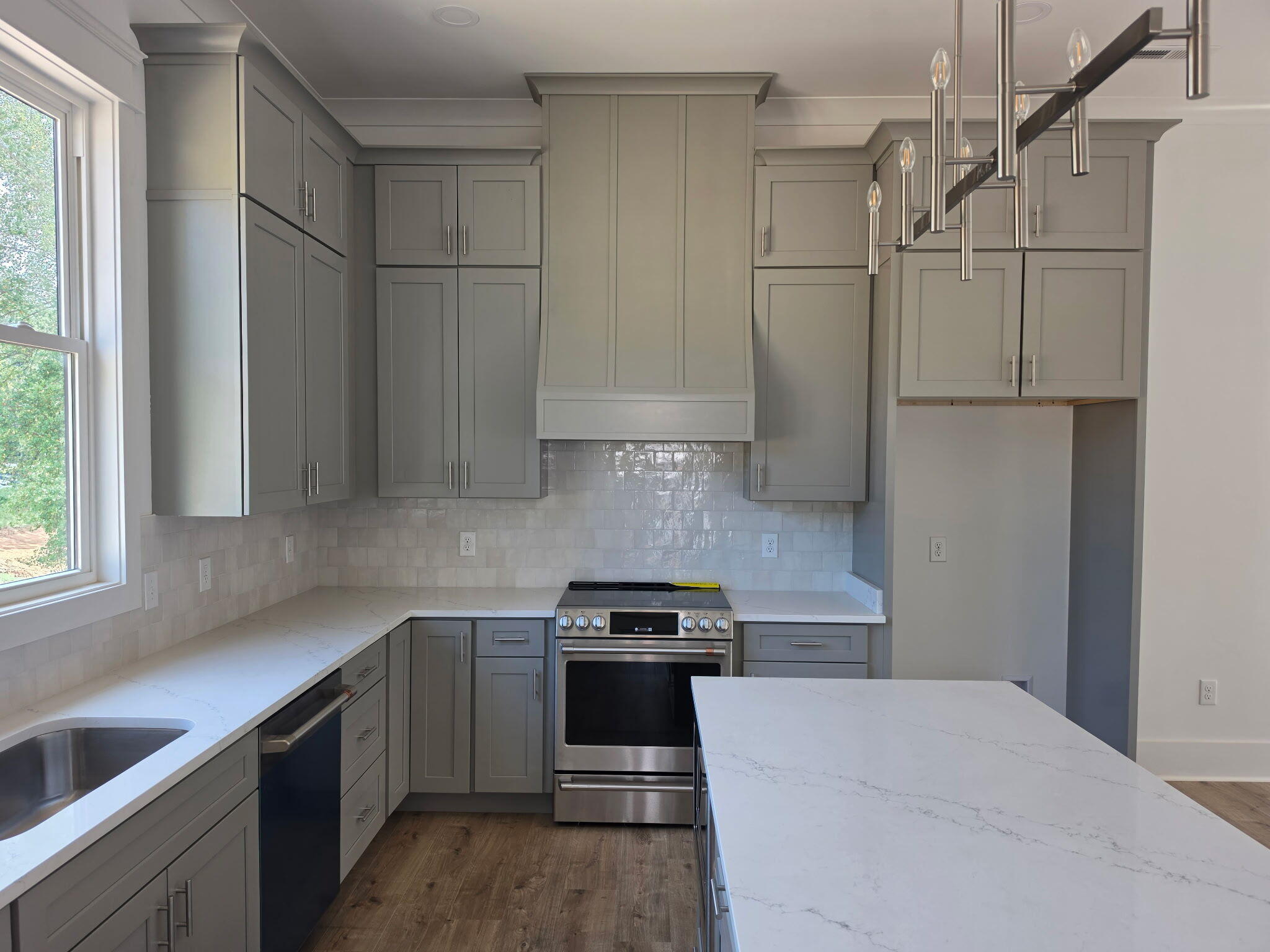 316 Thomas Road Fort Oglethorpe, GA 30742 - Photo 2 of 9 316 Thomas Rd. 2