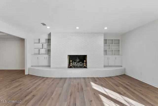 $344,900 | 4810 Shadowwood Drive, Jackson, MS 39211