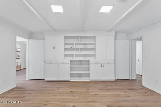 $344,900 | 4810 Shadowwood Drive, Jackson, MS 39211