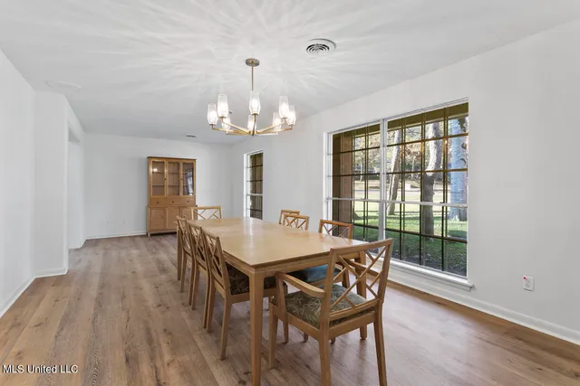 $344,900 | 4810 Shadowwood Drive, Jackson, MS 39211