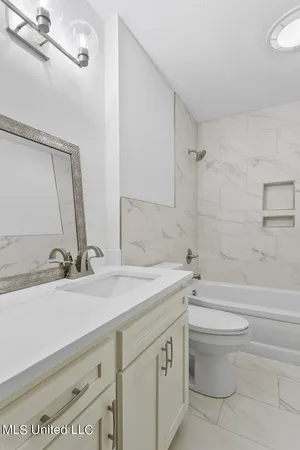 $344,900 | 4810 Shadowwood Drive, Jackson, MS 39211