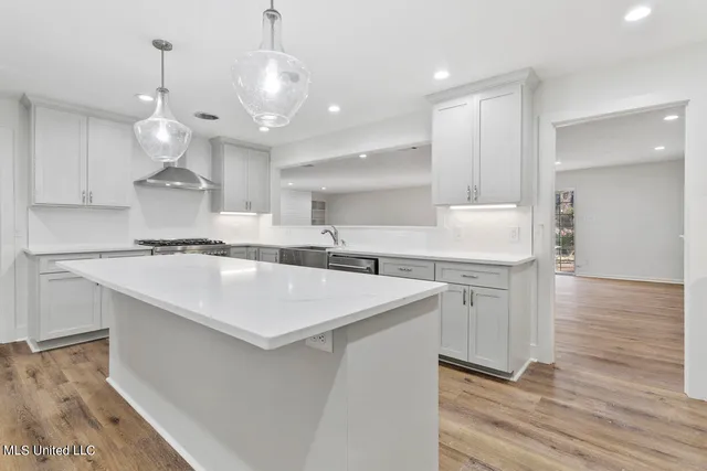 $344,900 | 4810 Shadowwood Drive, Jackson, MS 39211