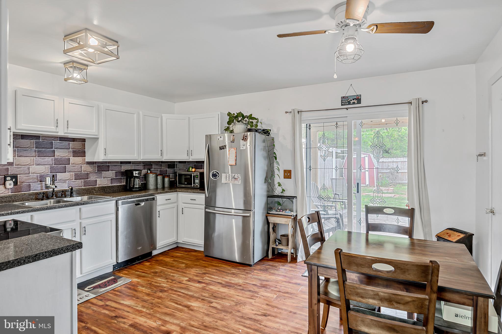3111 Galaxy Road Dover, PA 17315 - Photo 7 of 18 Gallery Image 7