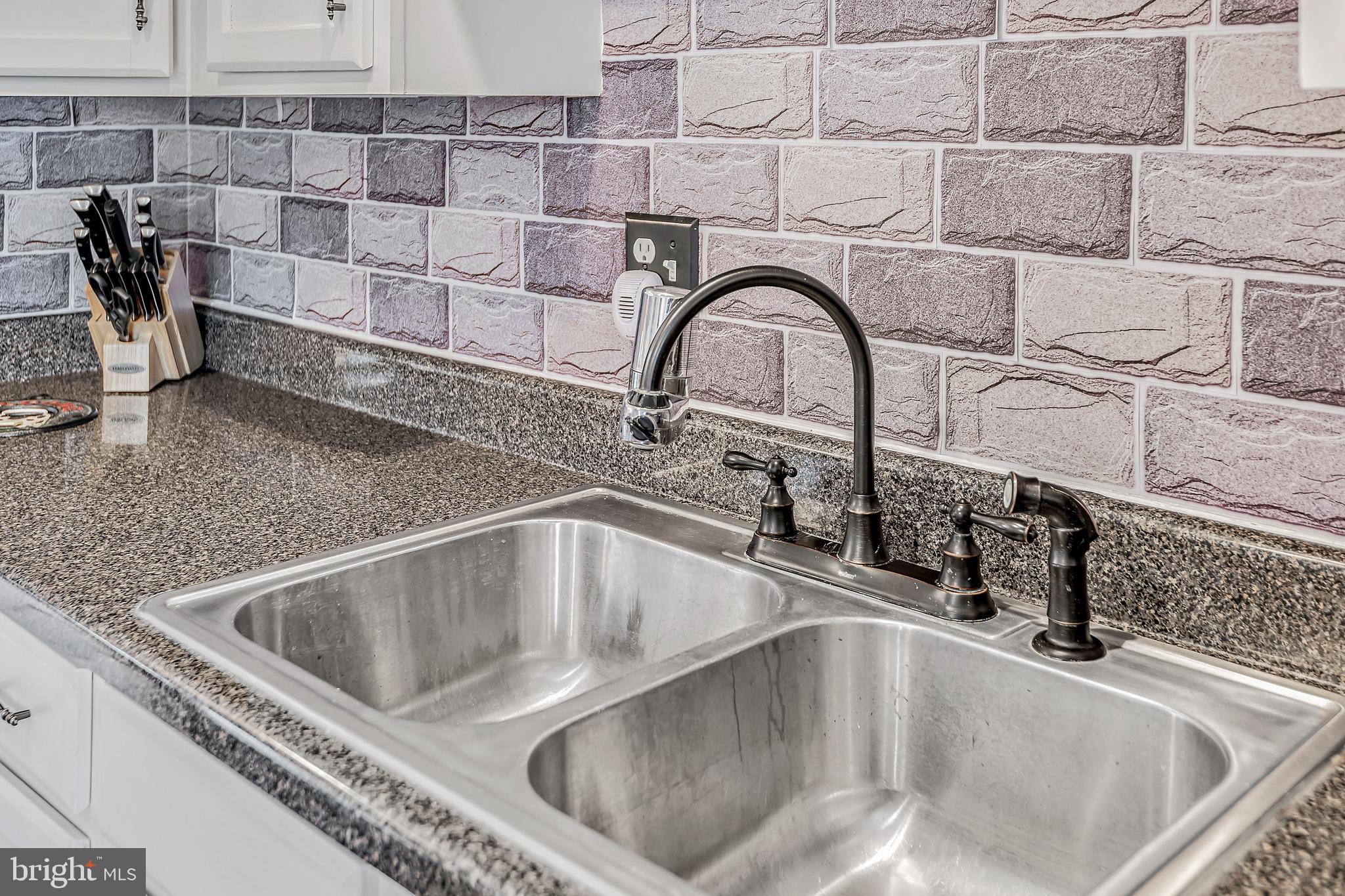 3111 Galaxy Road Dover, PA 17315 - Photo 9 of 18 Gallery Image 9