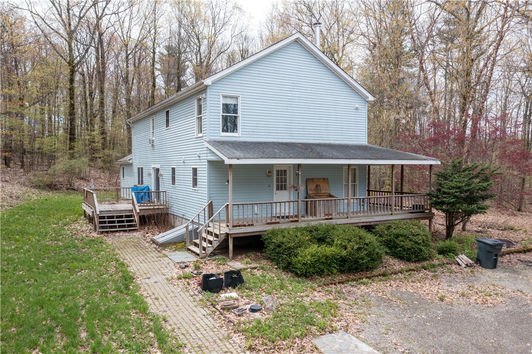 7585 Hynes Road Sparta, NY 14437 - Photo 2 of 15