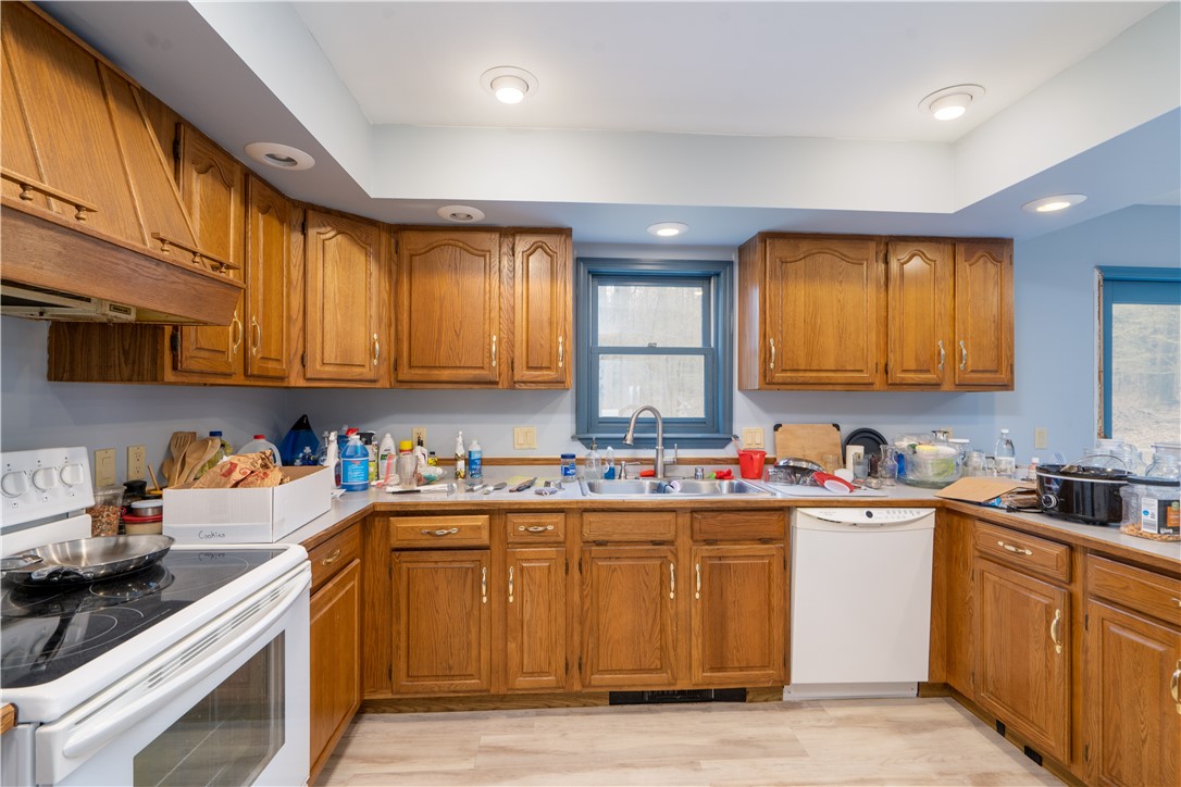 7585 Hynes Road Sparta, NY 14437 - Photo 7 of 15